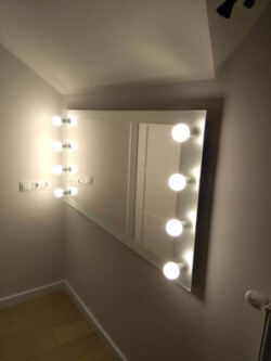 mirror_01