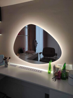 mirror_01
