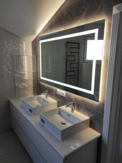 mirror_01