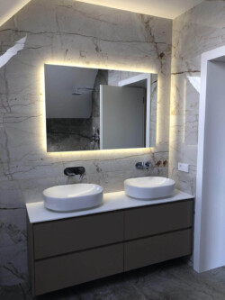 mirror_01