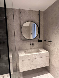 mirror_01