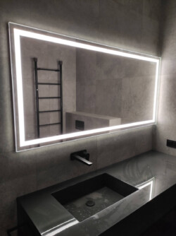 mirror_01