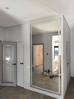 mirror_01